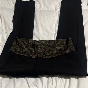 Lululemon Black Camouflage Waist Women's Pants
